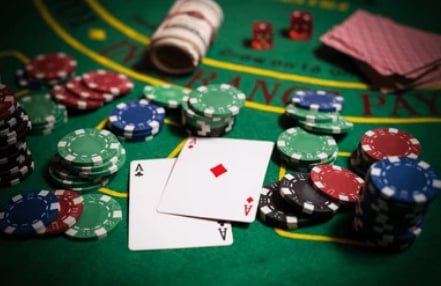 Pengguna level member menikmati berbagai fitur eksklusif di platform royalslot